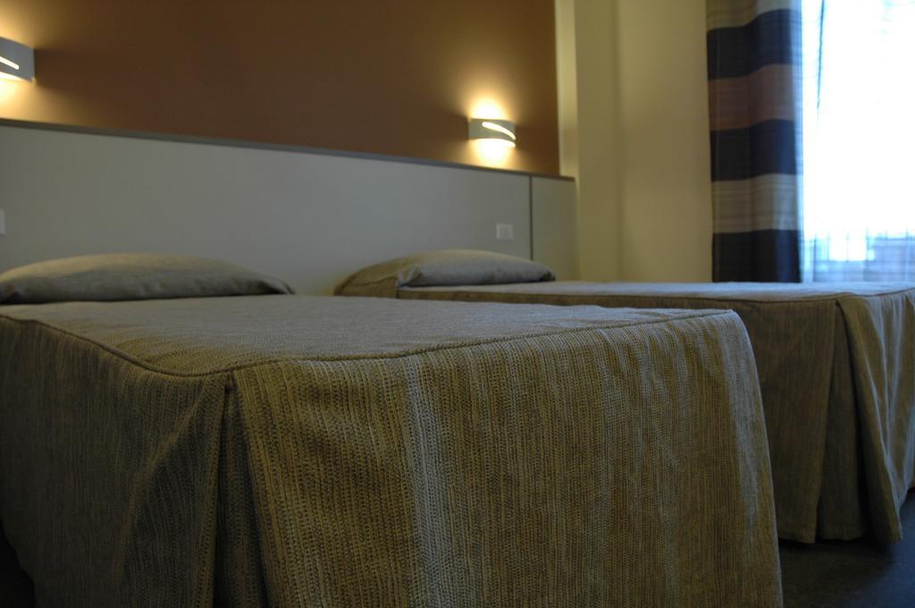 Hotel 4 Strade Ortona Room photo